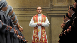 the_young_pope_-_still_-_h_-_2016 (1)