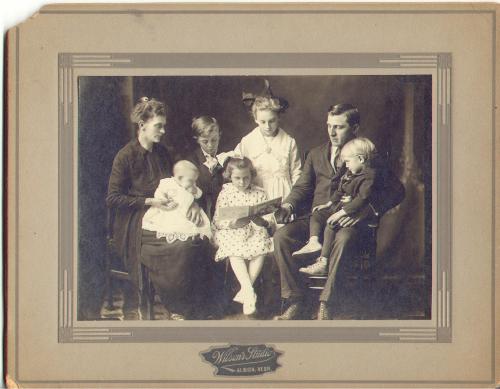 Carl Ozro and Sophie Wilson with Children