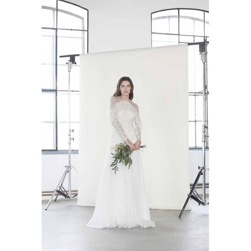Divine Atelier 2018 Myra White Sweep Train Vintage Illusion Aline Long Sleeves Tulle Split Front Bridal Dress 0
