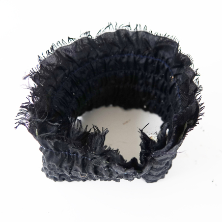 Black fabric cuff Pagham 22 Dec 17