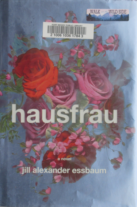 HausfrauDarkCrop